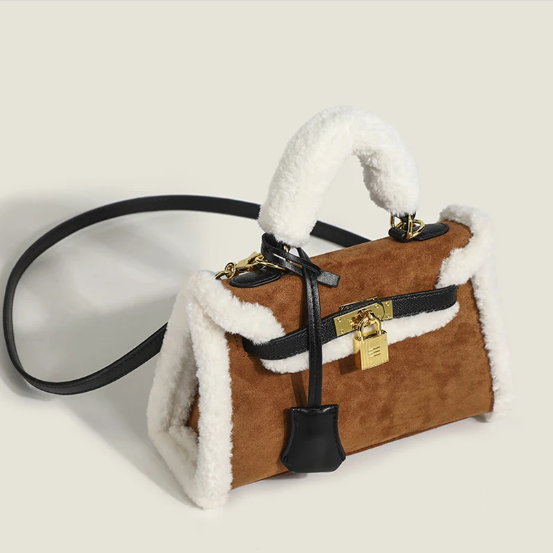 Lady Vintage Handbags For Women Luxury Designer Shoulder Bag And Purse 2023 New In Lmitation Lamb Wool Trim Small Crossbody Bags
Lady Vintage Handbags For Women Luxury Designer Shoulder Bag And Purse 2023 New In Lmitation Lamb Wool Trim Small Crossbody Bags