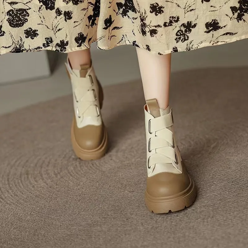 Ankle Boots Women Flat platform Boots Fashion Autumn Winter Non-slip Waterproof Chunky Shoes Boots Keep Warm Shoes mujer
Ankle Boots Women Flat platform Boots Fashion Autumn Winter Non-slip Waterproof Chunky Shoes Boots Keep Warm Shoes mujer