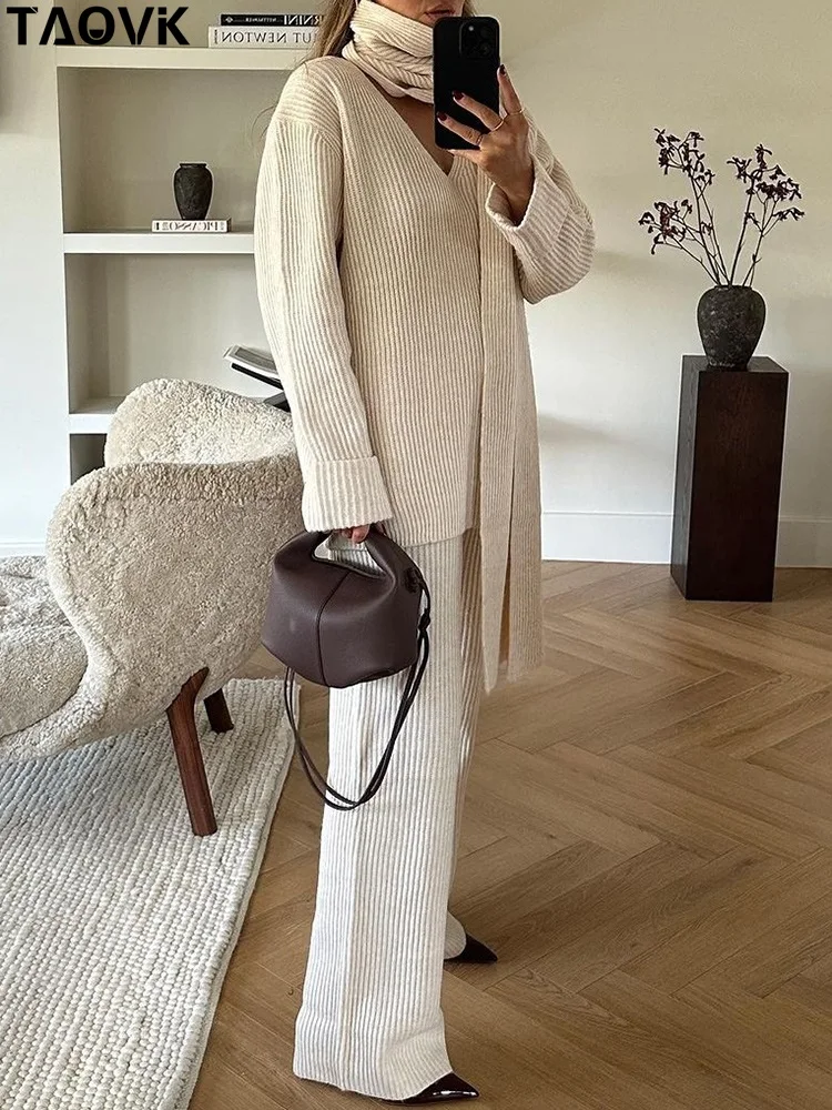 TAOVK Women Sweaters Trousers Two Pieces Sets V-Neck Pit Strips Pullovers Sweater+ High Waisted Wide-leg Pants Knit TrackSuits
TAOVK Women Sweaters Trousers Two Pieces Sets V-Neck Pit Strips Pullovers Sweater+ High Waisted Wide-leg Pants Knit TrackSuits