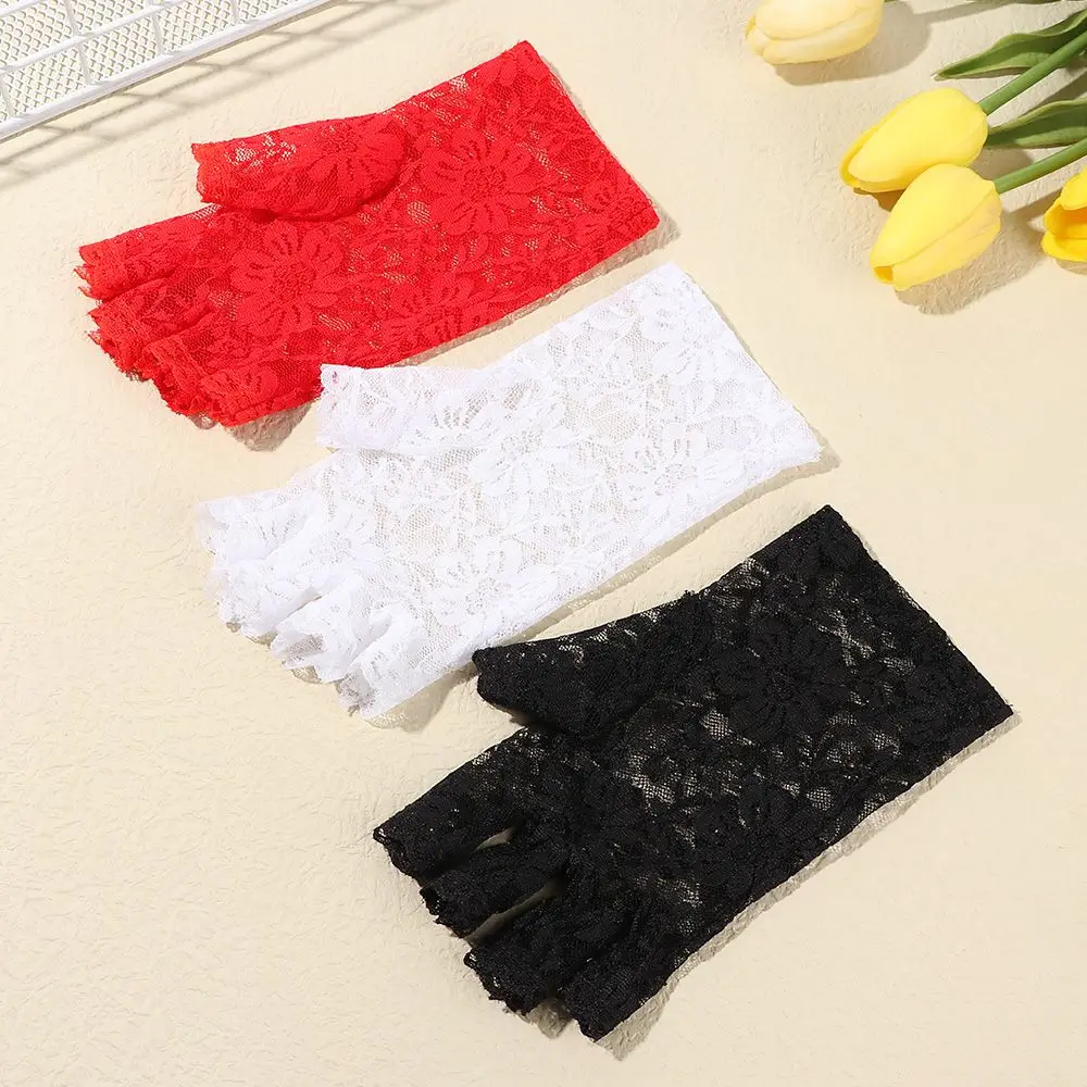 Fashion Party Driving Female Lace Gloves Sunscreen Gloves Fingerless Mittens UV Protection Gloves
Fashion Party Driving Female Lace Gloves Sunscreen Gloves Fingerless Mittens UV Protection Gloves