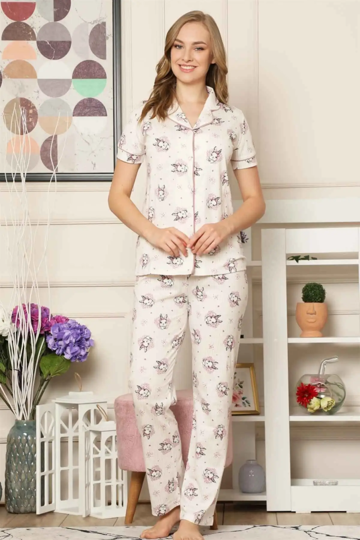 Women's Pajamas Powder Rabbit Patterned Short Sleeve Shirt Pajama Set Sleep Lounge Pajamas Nightwear Nightwear Nightwear Nightwear
Women's Pajamas Powder Rabbit Patterned Short Sleeve Shirt Pajama Set Sleep Lounge Pajamas Nightwear Nightwear Nightwear Nightwear
