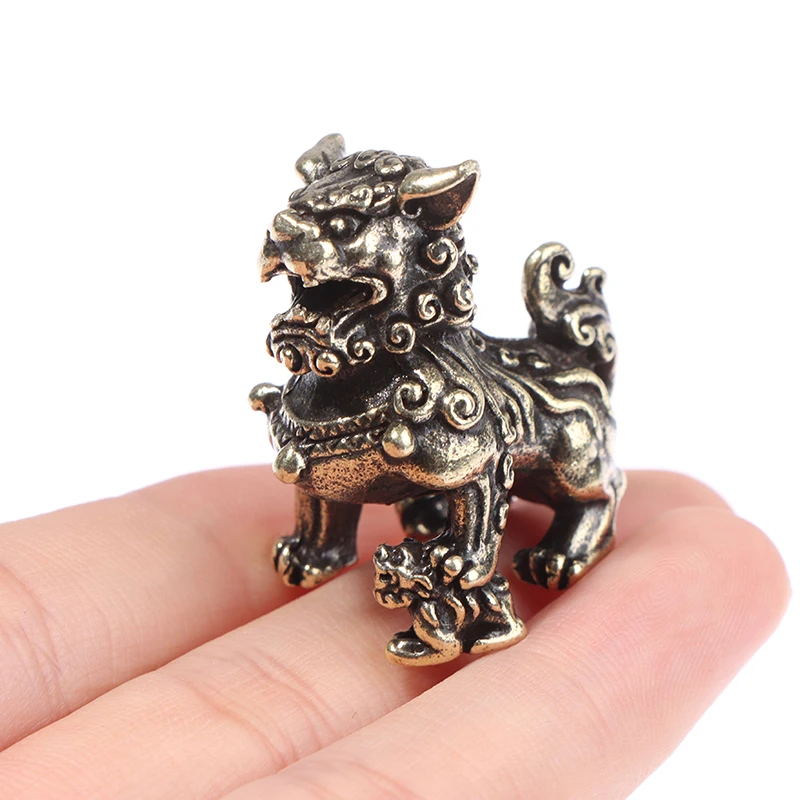 1Pair Home Feng Shui Decor Lucky Lion Figurines Miniatures Desk Ornaments Antique Chinese Animals Statue
1Pair Home Feng Shui Decor Lucky Lion Figurines Miniatures Desk Ornaments Antique Chinese Animals Statue