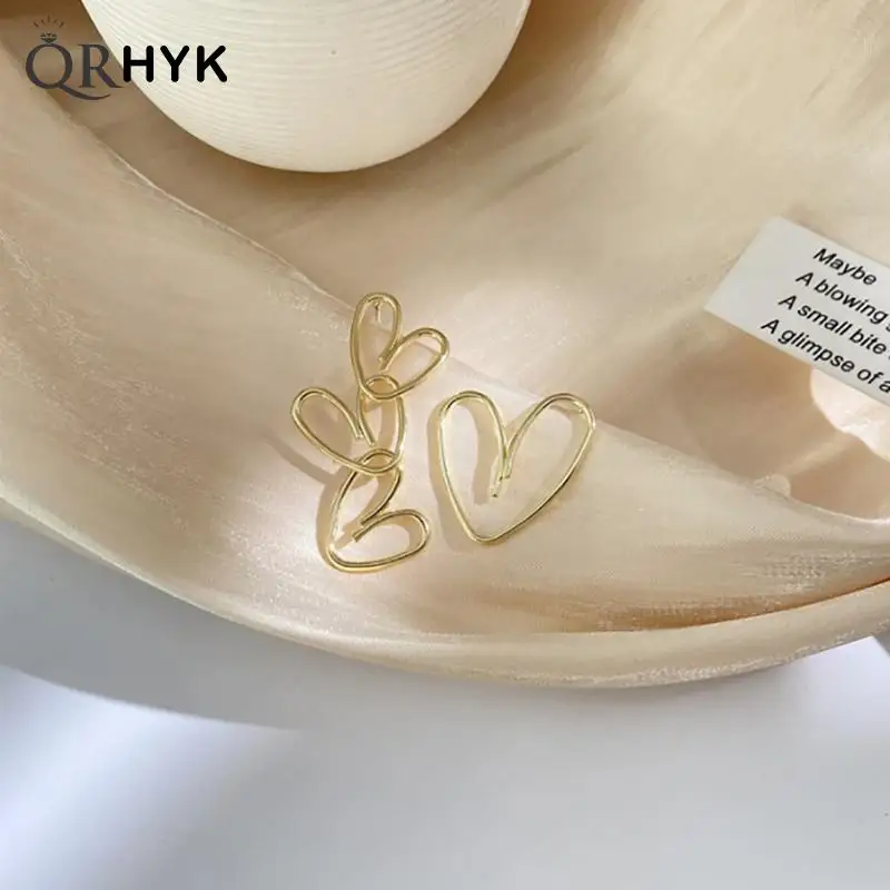 2022 Fashion Simple Metal Heart Winding Women Drop Earrings Female Hanging Earring Korean New Elegant Ladies Office Jewelry
2022 Fashion Simple Metal Heart Winding Women Drop Earrings Female Hanging Earring Korean New Elegant Ladies Office Jewelry