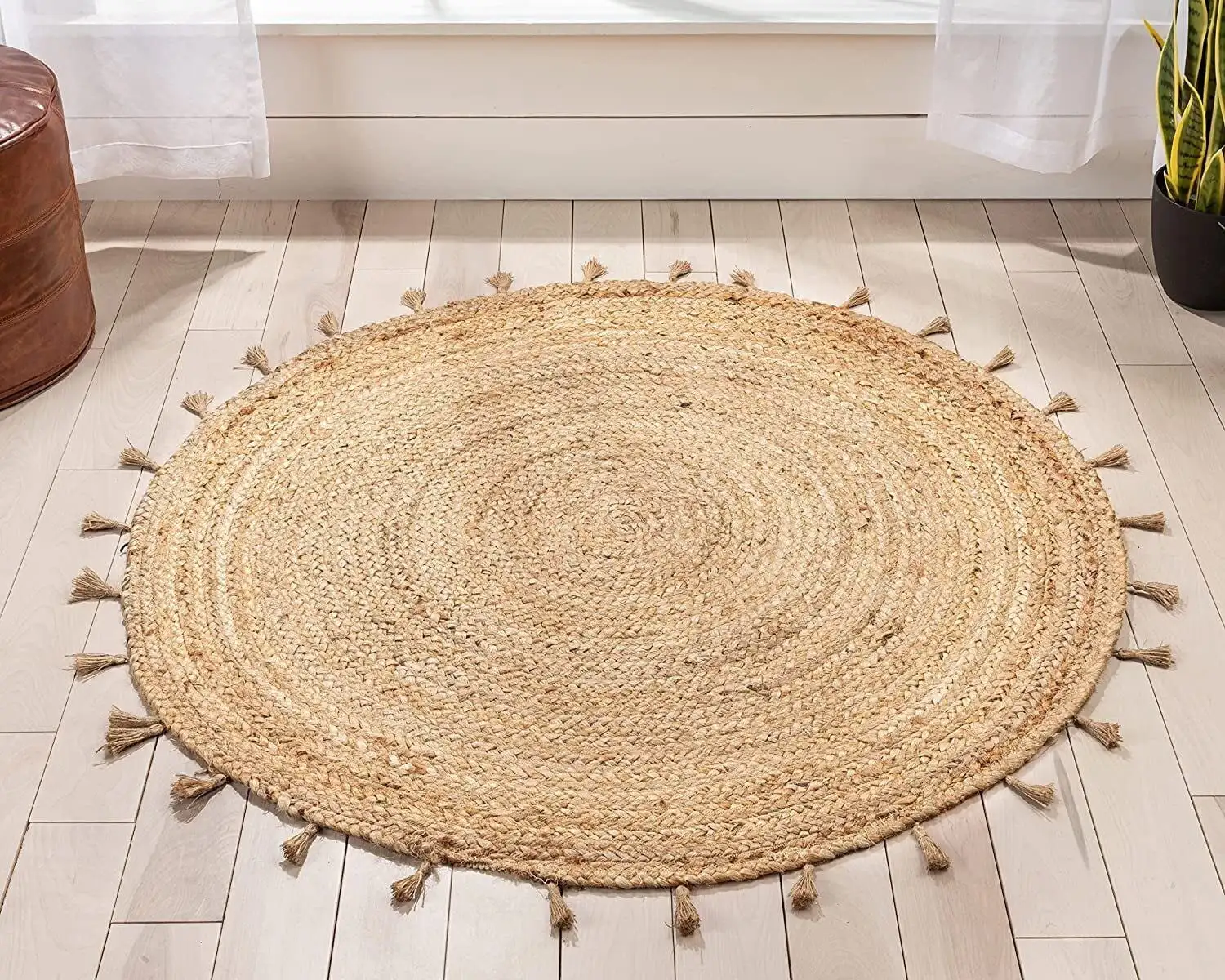 Handwoven Round Beige Area Rug, Living room , Indoor & Outdoor Carpet Rugs with Tassels-2" Feet (24 inch)
Handwoven Round Beige Area Rug, Living room , Indoor & Outdoor Carpet Rugs with Tassels-2" Feet (24 inch)