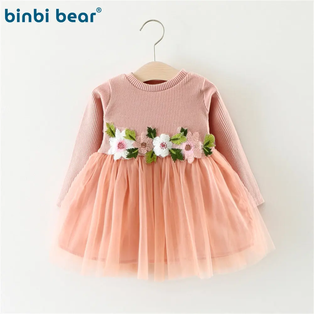 Милое детское свадебное платье для маленьких девочек, платья принцессы в стиле Фэнтези, кружевные платья с длинным рукавом и цветами на пер...
Милое детское свадебное платье для маленьких девочек, платья принцессы в стиле Фэнтези, кружевные платья с длинным рукавом и цветами на пер...