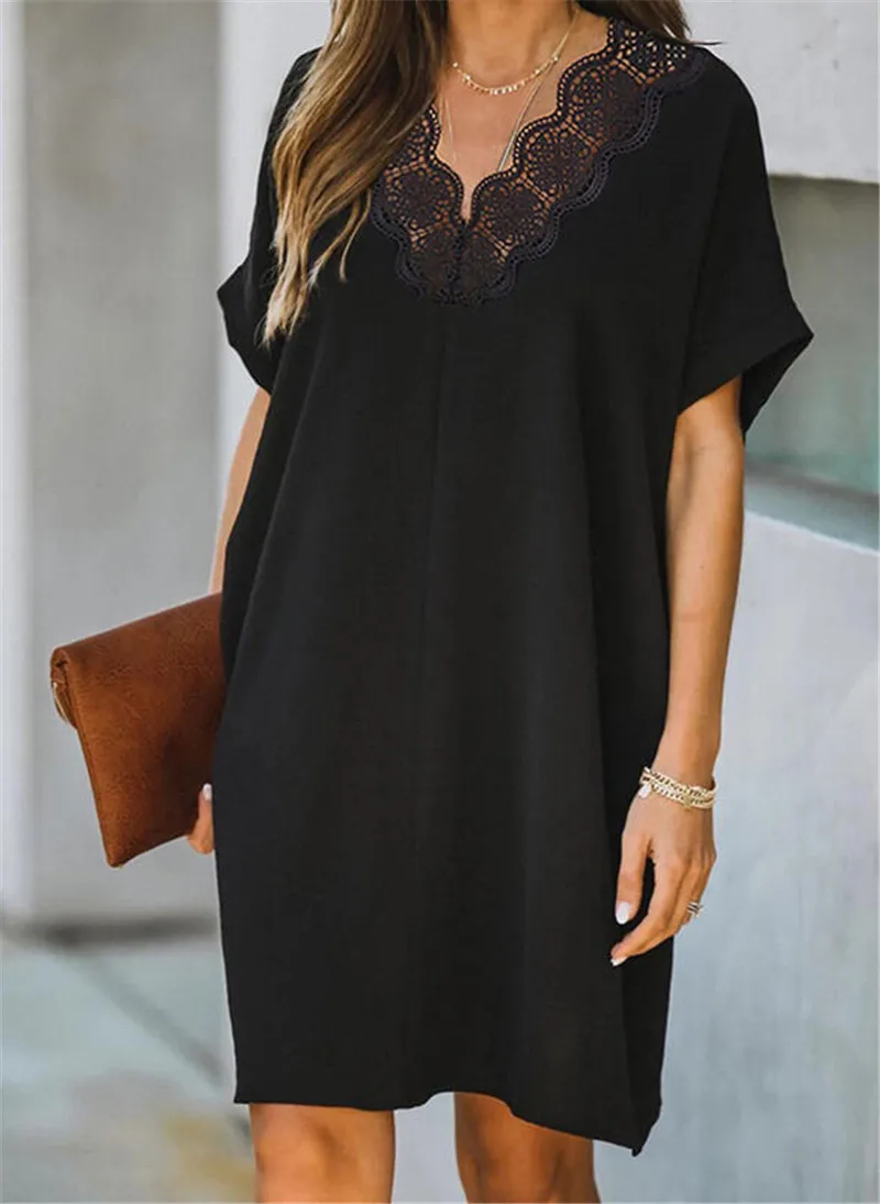 2023 Autumn Oversize Hollow Out Lace Women's Dress Short Casual V-neck Loose Black Dresses Female Elegant Fashion Clothing Lady
2023 Autumn Oversize Hollow Out Lace Women's Dress Short Casual V-neck Loose Black Dresses Female Elegant Fashion Clothing Lady