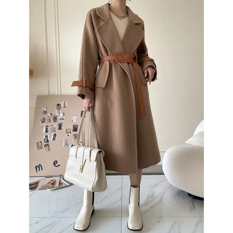 2022 Spring Women Woolen Coat Turn Down Collar Contrast Belt Design Loose Style Women Cashmere Coat Casaco Feminino
2022 Spring Women Woolen Coat Turn Down Collar Contrast Belt Design Loose Style Women Cashmere Coat Casaco Feminino