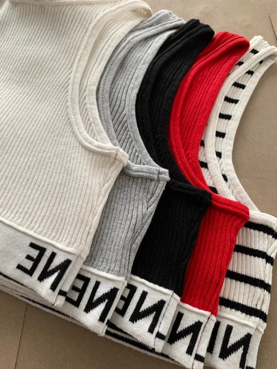 Fashion Classic Trendy Luxury Design Women Summer Knitted Cotton Vest Stripe Solid Tank Top
Fashion Classic Trendy Luxury Design Women Summer Knitted Cotton Vest Stripe Solid Tank Top
