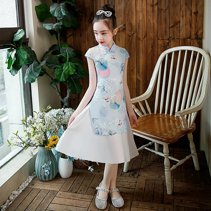 Summer Short Sleeve Lovely Girls Cotton Qipao Print Chinese Traditional Perform Costumes Children Catwalk Cheongsam
Summer Short Sleeve Lovely Girls Cotton Qipao Print Chinese Traditional Perform Costumes Children Catwalk Cheongsam