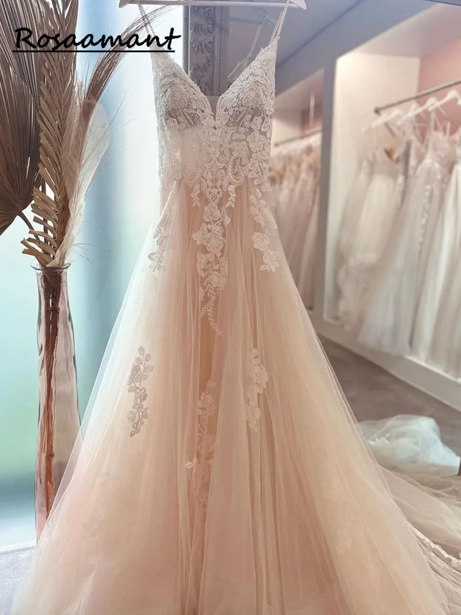 Vintage A Line Wedding Dress For Women 2023 Sleeveless Spaghetti Straps Floral Lace Appliques Backless Straps Bridal Gown
Vintage A Line Wedding Dress For Women 2023 Sleeveless Spaghetti Straps Floral Lace Appliques Backless Straps Bridal Gown