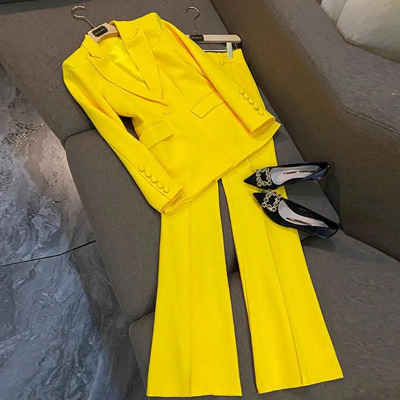 2022 Spring Summer Women New 2 Piece Sets Female Long Sleeve Business Wear Suit Jackets Ladies High Waist Flare Pants Suits O210
2022 Spring Summer Women New 2 Piece Sets Female Long Sleeve Business Wear Suit Jackets Ladies High Waist Flare Pants Suits O210