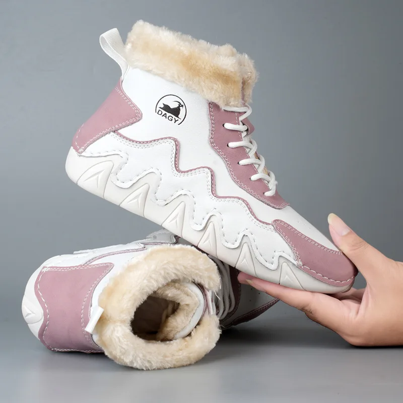 Winter Women Shoes 2024 New Genuine Leather Super Soft High Top Snow Short Boots with Plush Warm Comfortable Casual Cotton Shoes
Winter Women Shoes 2024 New Genuine Leather Super Soft High Top Snow Short Boots with Plush Warm Comfortable Casual Cotton Shoes