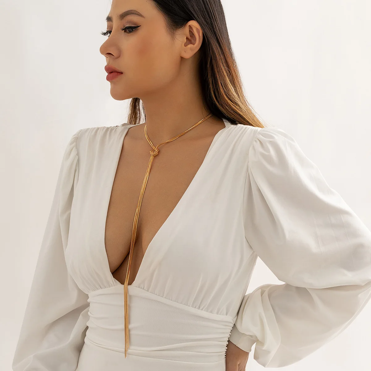 Jewelry Punk Hip Hop Snake Bone Chain Cool Wind Necklace Long Personalized Creative Tassel Sweater Chain
Jewelry Punk Hip Hop Snake Bone Chain Cool Wind Necklace Long Personalized Creative Tassel Sweater Chain