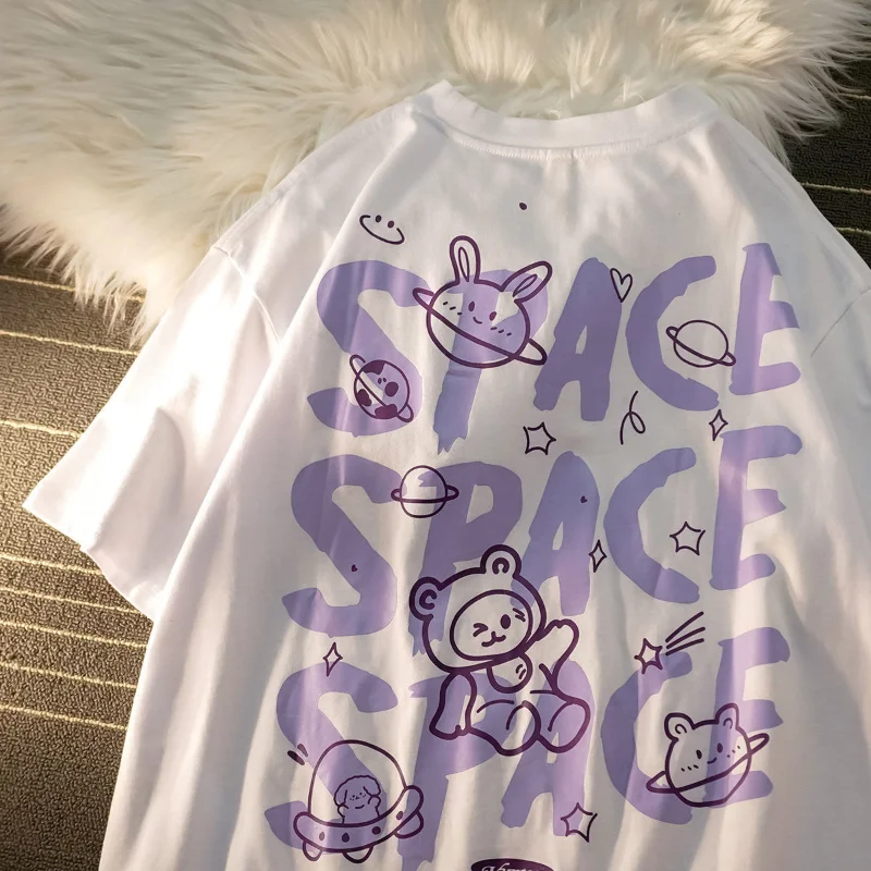 2022 Women T-Shirt Bear Graffiti Space Print Harajuku Oversized T-shirts Loose Summer Retro Style Couple Short Sleeve Tops Tees
2022 Women T-Shirt Bear Graffiti Space Print Harajuku Oversized T-shirts Loose Summer Retro Style Couple Short Sleeve Tops Tees