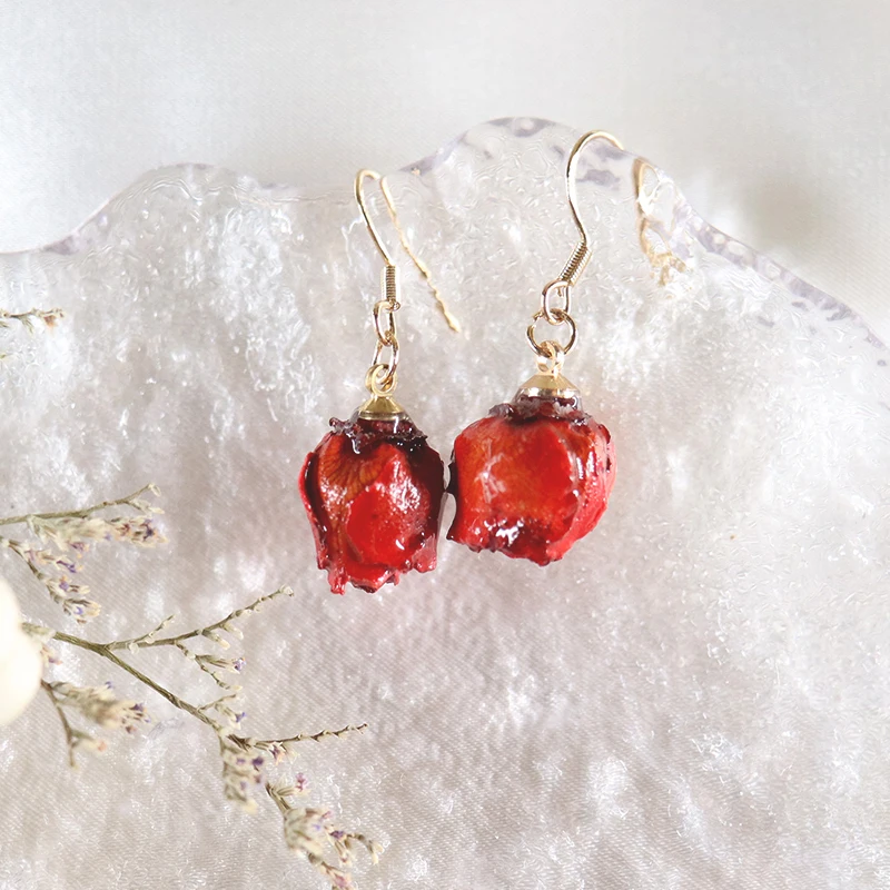 2022 Trending Elegant Flowers Earrings for Women Real Rose Pendant Earring Handmade Christmas Jewelry Fashion Pendientes Mujer 
2022 Trending Elegant Flowers Earrings for Women Real Rose Pendant Earring Handmade Christmas Jewelry Fashion Pendientes Mujer
