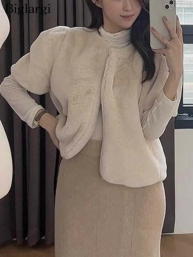 Autumn Winter Furry Coat Women Loose Korean Style Casual Ladies Cropped Jackets Fashion Woman Jackets Coats 2023 Manteau Femme
Autumn Winter Furry Coat Women Loose Korean Style Casual Ladies Cropped Jackets Fashion Woman Jackets Coats 2023 Manteau Femme