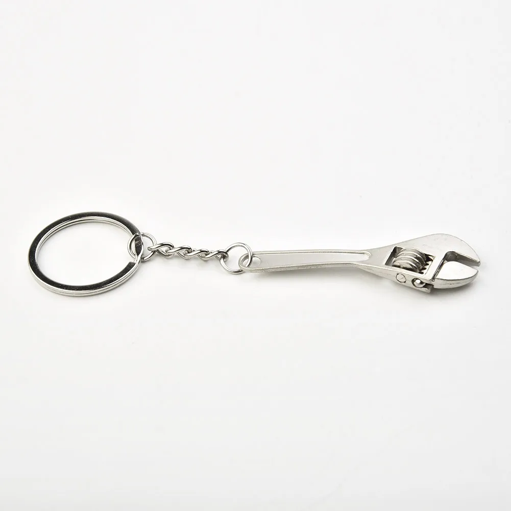 Mutifunction Mini Wrench Keychain Portable Car Metal Adjustable Spanner For Bicycle Motorcycle Car Repairing Tools
Mutifunction Mini Wrench Keychain Portable Car Metal Adjustable Spanner For Bicycle Motorcycle Car Repairing Tools