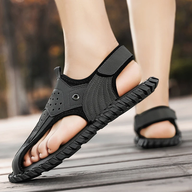 Men's Casual Sandals 2023 Summer Outdoor Beach Shoes for Men New Closed Toe Breathable Flat Male Sandals Plus Size Flip Flops
Men's Casual Sandals 2023 Summer Outdoor Beach Shoes for Men New Closed Toe Breathable Flat Male Sandals Plus Size Flip Flops