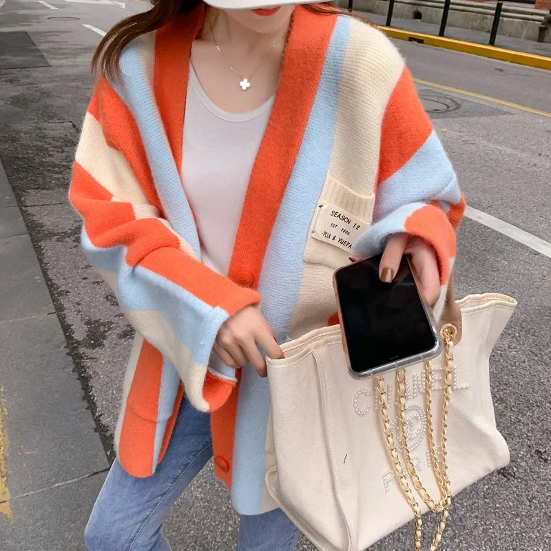 Hsa 2023 Long Striped Rainbow Jacquard Thick Women Sweater Fall Winter New Loose Outwear Cardigan tops Loose Jumpers Poncho Tops
Hsa 2023 Long Striped Rainbow Jacquard Thick Women Sweater Fall Winter New Loose Outwear Cardigan tops Loose Jumpers Poncho Tops