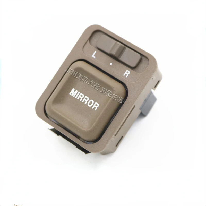 For Great Wall Haval CUV H5 H3 Mirror Button H3 Fengjun Rearview Mirror Adjustment Switch Wing
For Great Wall Haval CUV H5 H3 Mirror Button H3 Fengjun Rearview Mirror Adjustment Switch Wing