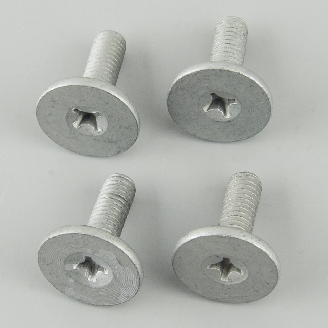 4 шт. 90105TBAA00 щит для автомобильного моторного отсека, Нижняя крышка болта, подходит для Honda CR-V Civic 2019 2018
4 шт. 90105TBAA00 щит для автомобильного моторного отсека, Нижняя крышка болта, подходит для Honda CR-V Civic 2019 2018