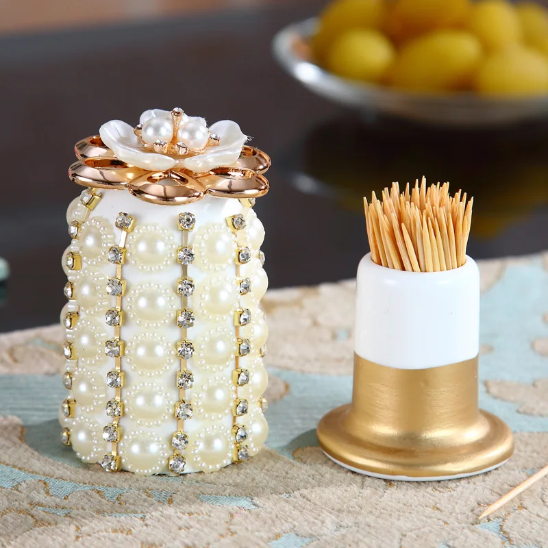 European Style Toothpick Cartridge Ceramic Toothpick Bottle With Diamond Fashionable Toothpick Box Table Toothpick Jar Household
European Style Toothpick Cartridge Ceramic Toothpick Bottle With Diamond Fashionable Toothpick Box Table Toothpick Jar Household