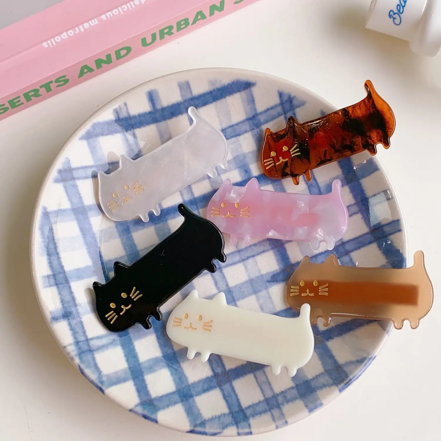 Romantic Cute Girls Hair Pin Fashion New Animal Barrettes Hairpins Classic Cat Plastic Hair Clips For Women Hair Accessories
Romantic Cute Girls Hair Pin Fashion New Animal Barrettes Hairpins Classic Cat Plastic Hair Clips For Women Hair Accessories
