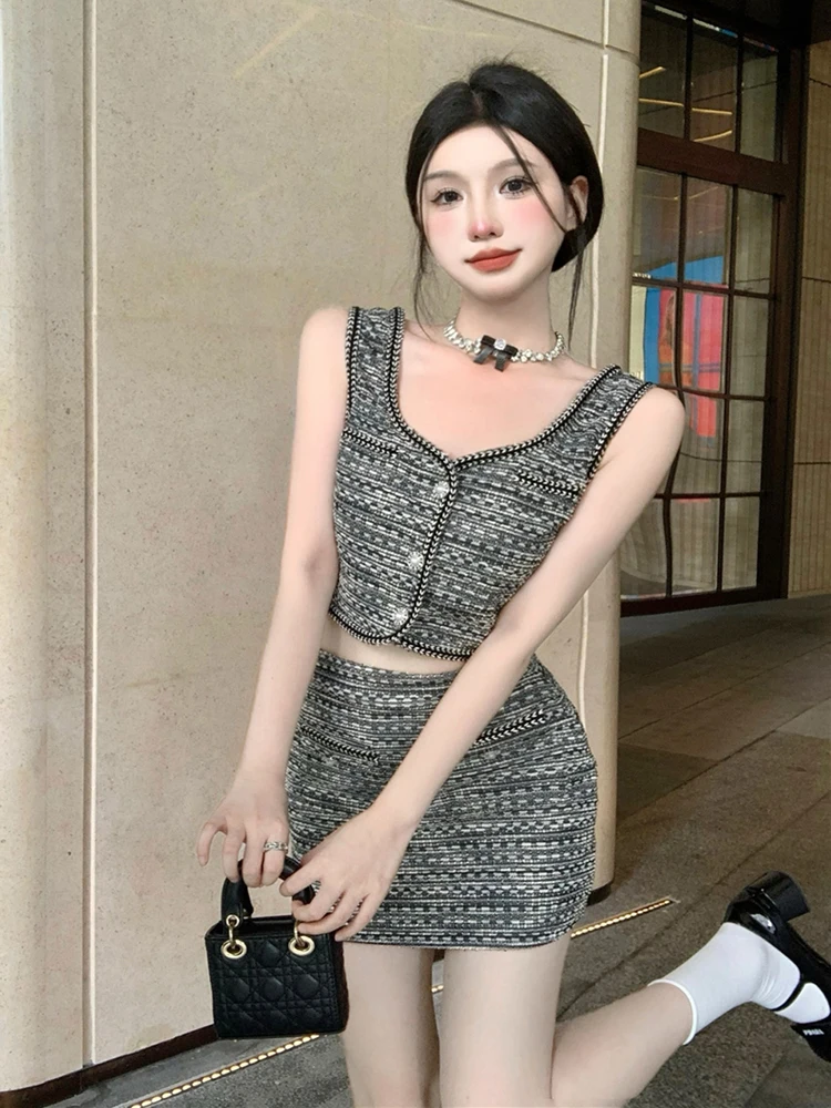 Summer Tweed Two Piece Set For Women Square Collar Shoulder Strap Crop Top + Bodycon Skirt Suits Fashion Chic 2 Piece Outfits 
Summer Tweed Two Piece Set For Women Square Collar Shoulder Strap Crop Top + Bodycon Skirt Suits Fashion Chic 2 Piece Outfits