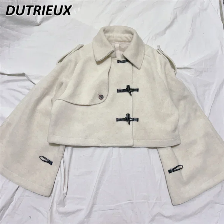 Autumn and Winter Elegant All-Matching Lapel Bell Sleeve Coat Japanese Sweet Style Solid Color Short Temperamental Overcoat
Autumn and Winter Elegant All-Matching Lapel Bell Sleeve Coat Japanese Sweet Style Solid Color Short Temperamental Overcoat