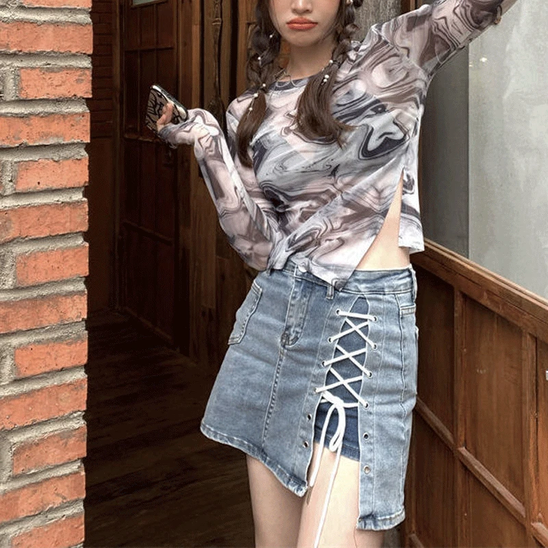 Весенне-осенняя модная повседневная Корейская футболка, женские топы с длинным рукавом и разрезом от солнца, уличный стиль, Женский пуловер Y2K 
Весенне-осенняя модная повседневная Корейская футболка, женские топы с длинным рукавом и разрезом от солнца, уличный стиль, Женский пуловер Y2K