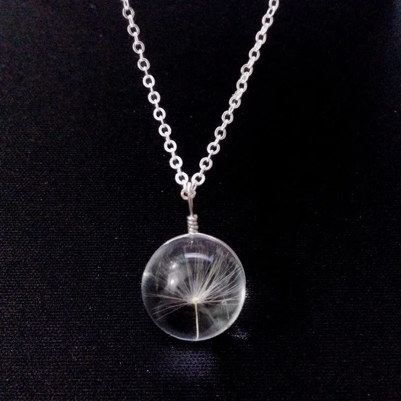 Handmade Dandelion Resin Transparent Pendant Necklace Wedding Gift Jewelry Dried Flowers Making Pendant Valentine's Day Gift
Handmade Dandelion Resin Transparent Pendant Necklace Wedding Gift Jewelry Dried Flowers Making Pendant Valentine's Day Gift