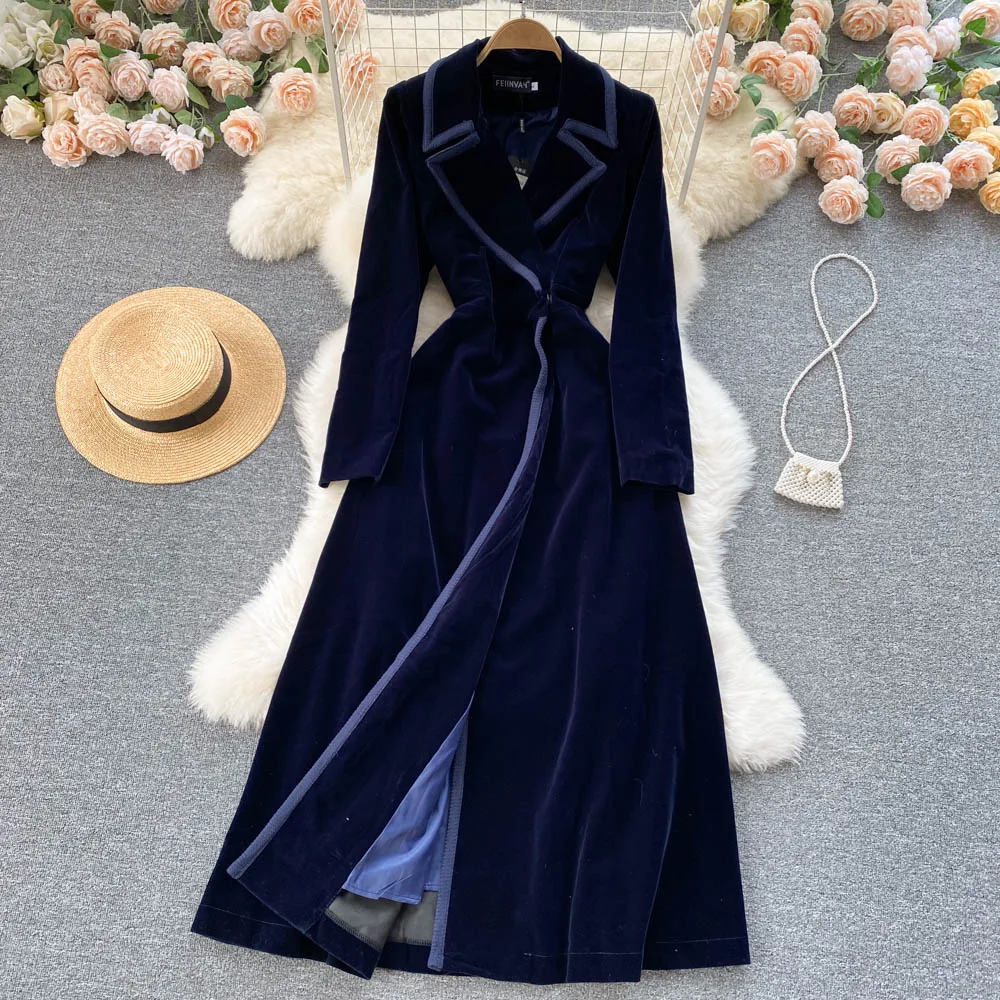 Autumn and Winter New Lapels Long Knee-length Atmospheric Velvet Loose Thin Dress
Autumn and Winter New Lapels Long Knee-length Atmospheric Velvet Loose Thin Dress