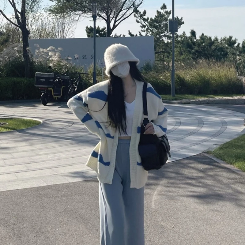 Women Button Up Long Sleeve Cardigan Knit Colorblock Stripe Sweater Outwear Coat
Women Button Up Long Sleeve Cardigan Knit Colorblock Stripe Sweater Outwear Coat