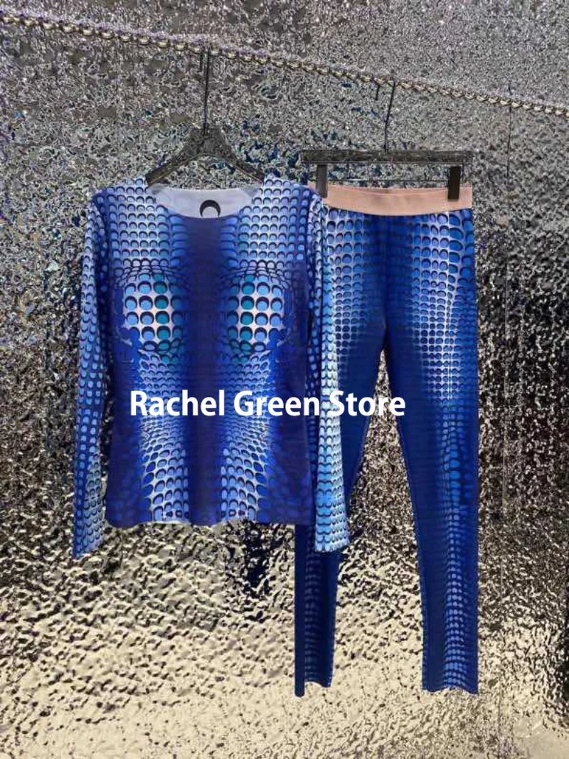 Luxury Designer Branded clothes Moon print stretchy top High waist Slim Fit Hip Raise Leggings two piece outfits for Women S-L
Luxury Designer Branded clothes Moon print stretchy top High waist Slim Fit Hip Raise Leggings two piece outfits for Women S-L