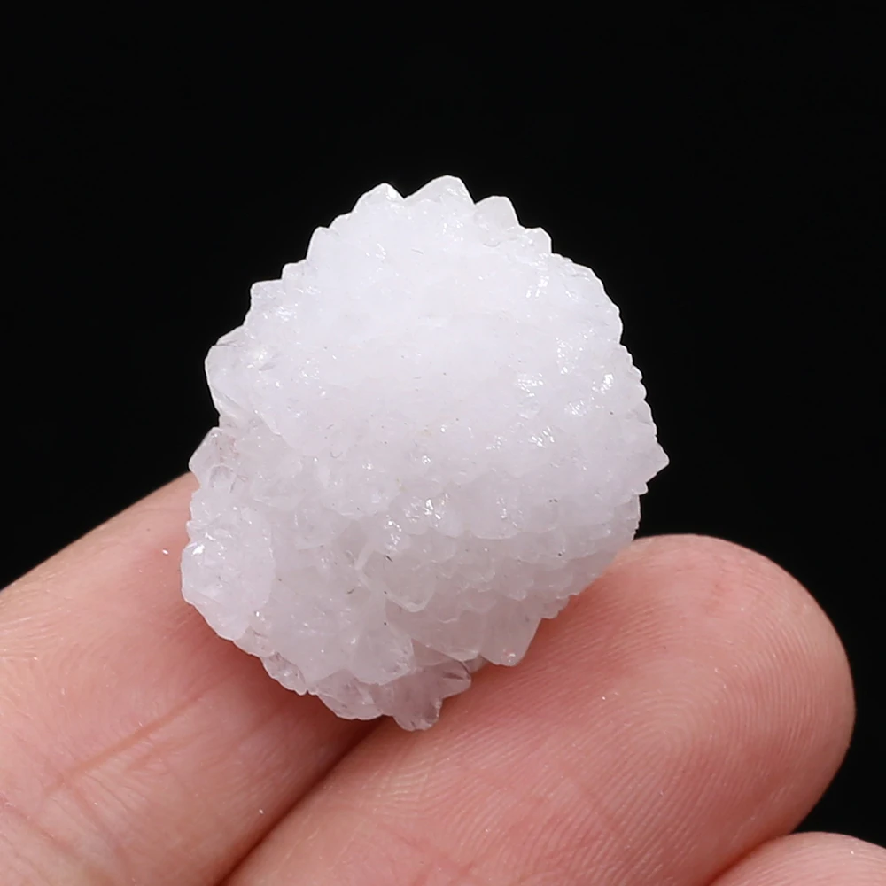 2Pcs Small Decoration Natural Stone Clear Quartz Mini Artificial Ornament Bed-Room Garden Office Desk Ornaments
2Pcs Small Decoration Natural Stone Clear Quartz Mini Artificial Ornament Bed-Room Garden Office Desk Ornaments