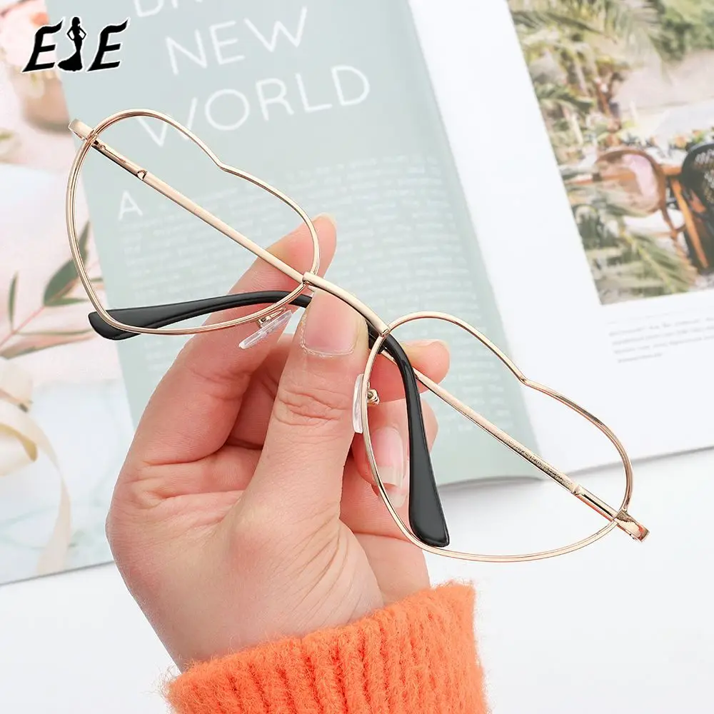 Glasses Frame Heart-shaped Frames Fashion No Lens Cosplay Party Decoration Eyewear Metal Photography Eyeglasses 2022 New
Glasses Frame Heart-shaped Frames Fashion No Lens Cosplay Party Decoration Eyewear Metal Photography Eyeglasses 2022 New