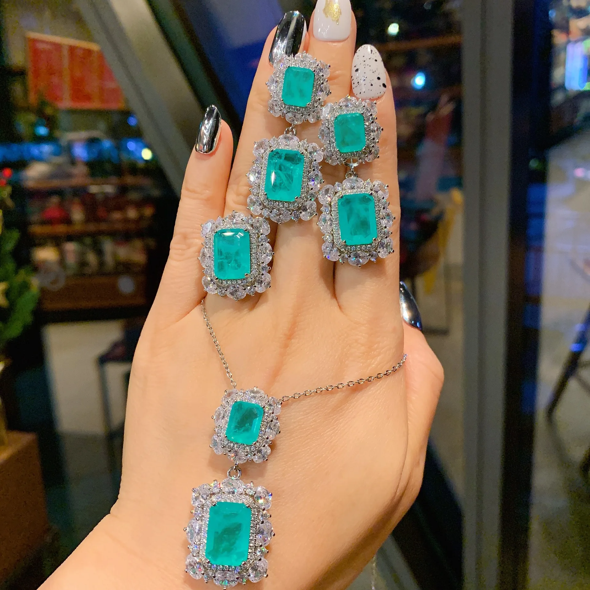 2022 New 925 Sterling Silver Paraiba Necklace Pendant Ring Earring For Women Luxury Wedding Party Fine Jewelry Set Friends Gift
2022 New 925 Sterling Silver Paraiba Necklace Pendant Ring Earring For Women Luxury Wedding Party Fine Jewelry Set Friends Gift