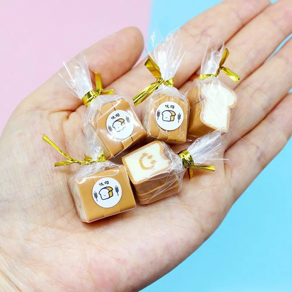 Simulation Toast Bread Cute Dessert Diy Accessories Miniature Artificial Sandwich Food Model Decoraciones Para Cocina Toy
Simulation Toast Bread Cute Dessert Diy Accessories Miniature Artificial Sandwich Food Model Decoraciones Para Cocina Toy