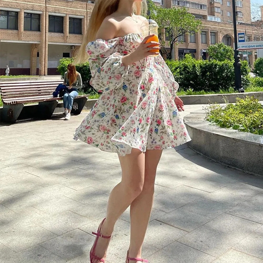Summer Dress Women Sweet Floral French Lantern Long Sleeve Fashion Print Square Neck Halter Tie Up Sexy A-line Skirt Mini Dress
Summer Dress Women Sweet Floral French Lantern Long Sleeve Fashion Print Square Neck Halter Tie Up Sexy A-line Skirt Mini Dress
