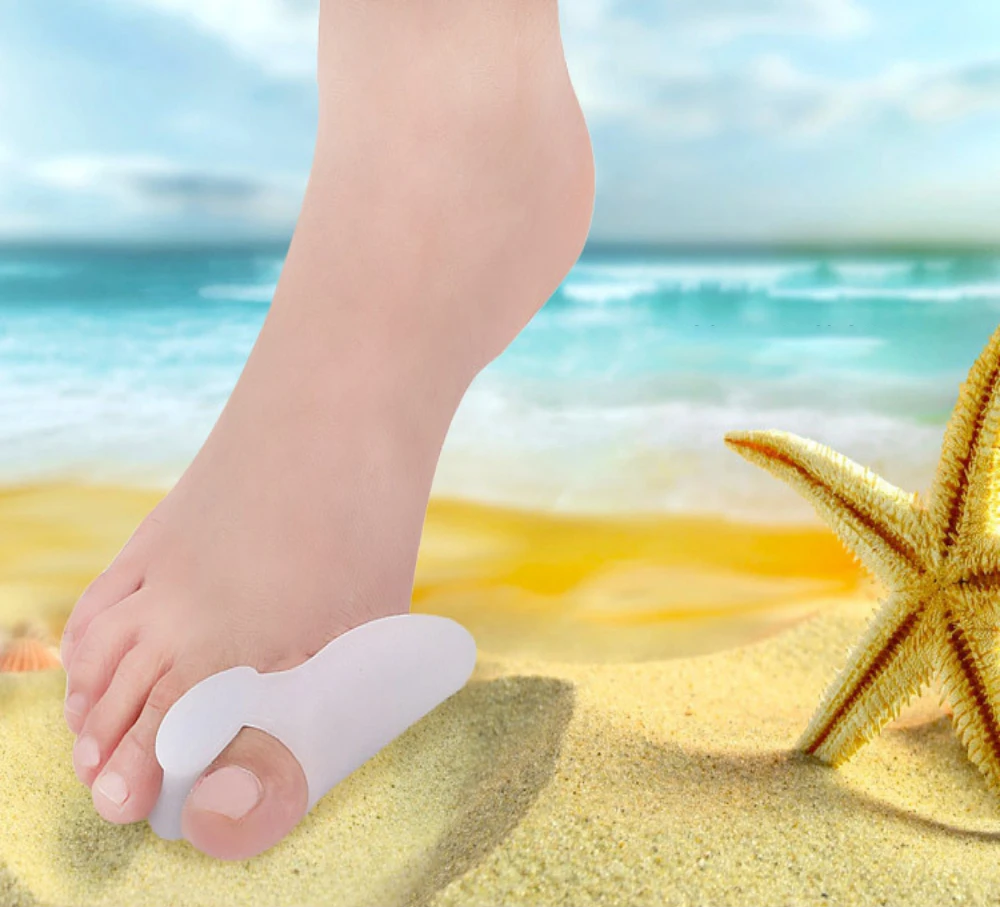 2Pcs Soft Universal Made New Protective Toes Separator With Hammer Size For Separator Foot Care Toes Pads Toe Bunion Corrector
2Pcs Soft Universal Made New Protective Toes Separator With Hammer Size For Separator Foot Care Toes Pads Toe Bunion Corrector