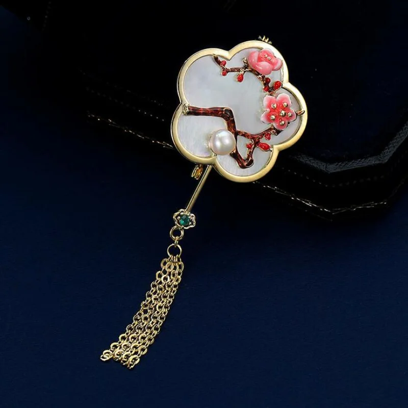 Chinese Court Style Flower Brooch for Women Elegant Tassel Corsage Exquisite Design Coat Pin
Chinese Court Style Flower Brooch for Women Elegant Tassel Corsage Exquisite Design Coat Pin