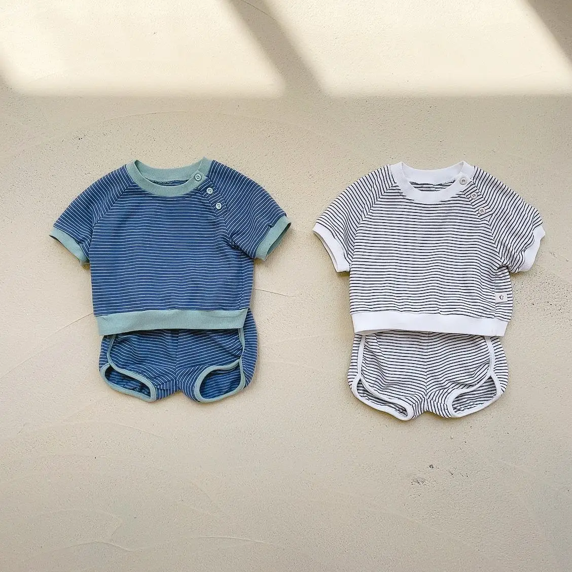 Summer Newborn Baby Girl Clothes Sets Short Sleeve Striped T-shirt And Shorts Outfits Kids 2pcs Boys Cotton Clothing Casual Suit 
Summer Newborn Baby Girl Clothes Sets Short Sleeve Striped T-shirt And Shorts Outfits Kids 2pcs Boys Cotton Clothing Casual Suit
