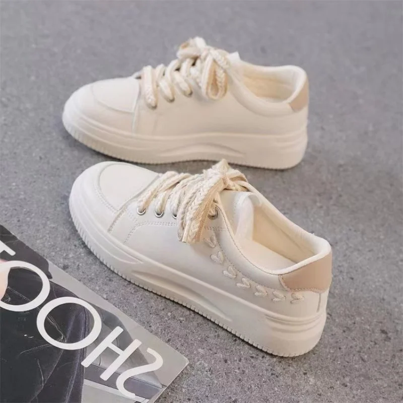 2023 New Platform Sneakers Casual Shoes All-match Casual Leather Women's Korean Version Outdoor Small White Shoes Women's Autumn 
2023 New Platform Sneakers Casual Shoes All-match Casual Leather Women's Korean Version Outdoor Small White Shoes Women's Autumn