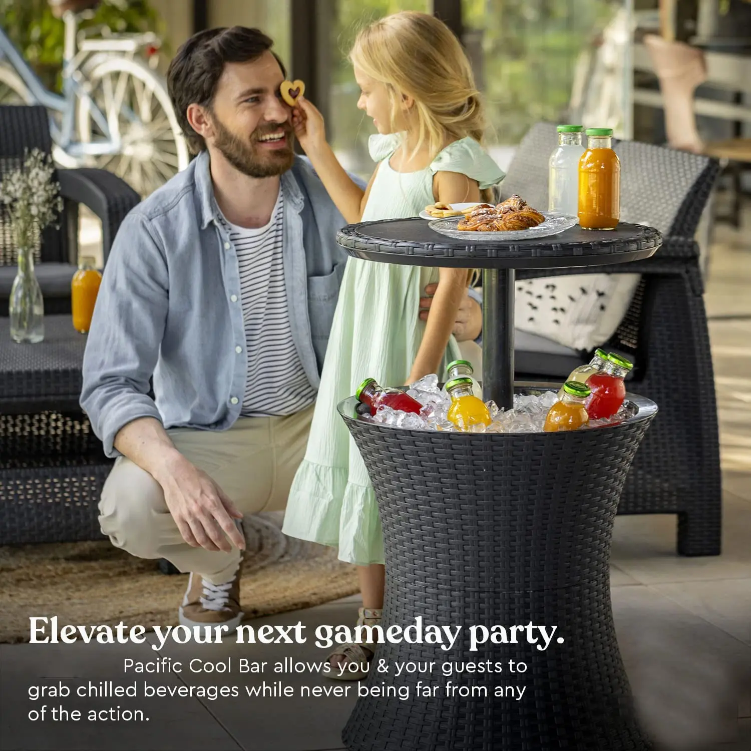 Garden Outdoor Picnic Table Imitation Rattan Birthdays Festivals Pool Parties Hot Tub Side Table With Beverage Cooling Bucket
Garden Outdoor Picnic Table Imitation Rattan Birthdays Festivals Pool Parties Hot Tub Side Table With Beverage Cooling Bucket