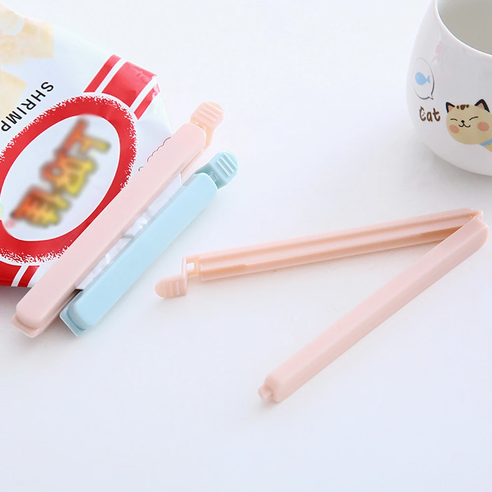 5pcs/set Solid Color Fresh Storage Seal Clips Bag Sealing Clips Portable Bread Bag Snack Bag Sealer Clamps Kitchen Storage Tools
5pcs/set Solid Color Fresh Storage Seal Clips Bag Sealing Clips Portable Bread Bag Snack Bag Sealer Clamps Kitchen Storage Tools