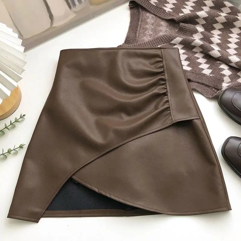 Asymmetrical Leather Skirts For Women Vintage Mini Skirt Office Lady Autumn Korean Style Pu High Waist Harajuku Fashion Clothing
Asymmetrical Leather Skirts For Women Vintage Mini Skirt Office Lady Autumn Korean Style Pu High Waist Harajuku Fashion Clothing