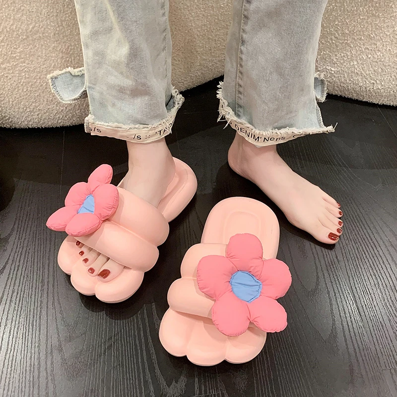 Women's Slippers 2023 Summer New Fashion Thick Sole Outdoor EVA Sandals Ladies Designer Casual Sports Couple's Elastic Sandals
Women's Slippers 2023 Summer New Fashion Thick Sole Outdoor EVA Sandals Ladies Designer Casual Sports Couple's Elastic Sandals