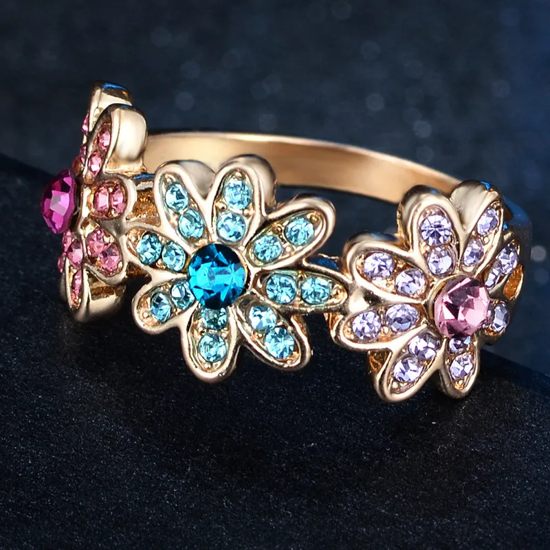 Multicolor Crystal Flowers Women's Ring Trendy Gold Color Ring Jewelry 2023 Jewelry For Wedding Party Accessories
Multicolor Crystal Flowers Women's Ring Trendy Gold Color Ring Jewelry 2023 Jewelry For Wedding Party Accessories