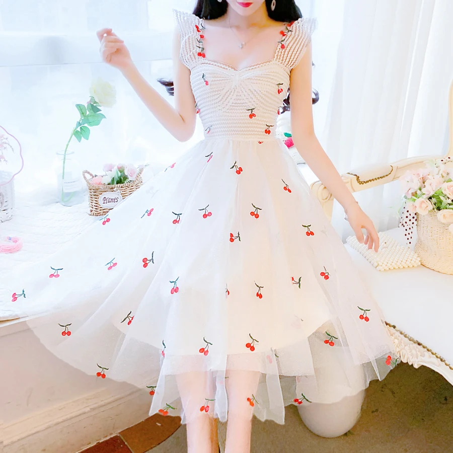 Wholesale 2022 Women's Dress Summer Fashion Casual Cherry Embroidery Super Fairy Party Bandage Dress Female Vestidos De Festa
Wholesale 2022 Women's Dress Summer Fashion Casual Cherry Embroidery Super Fairy Party Bandage Dress Female Vestidos De Festa