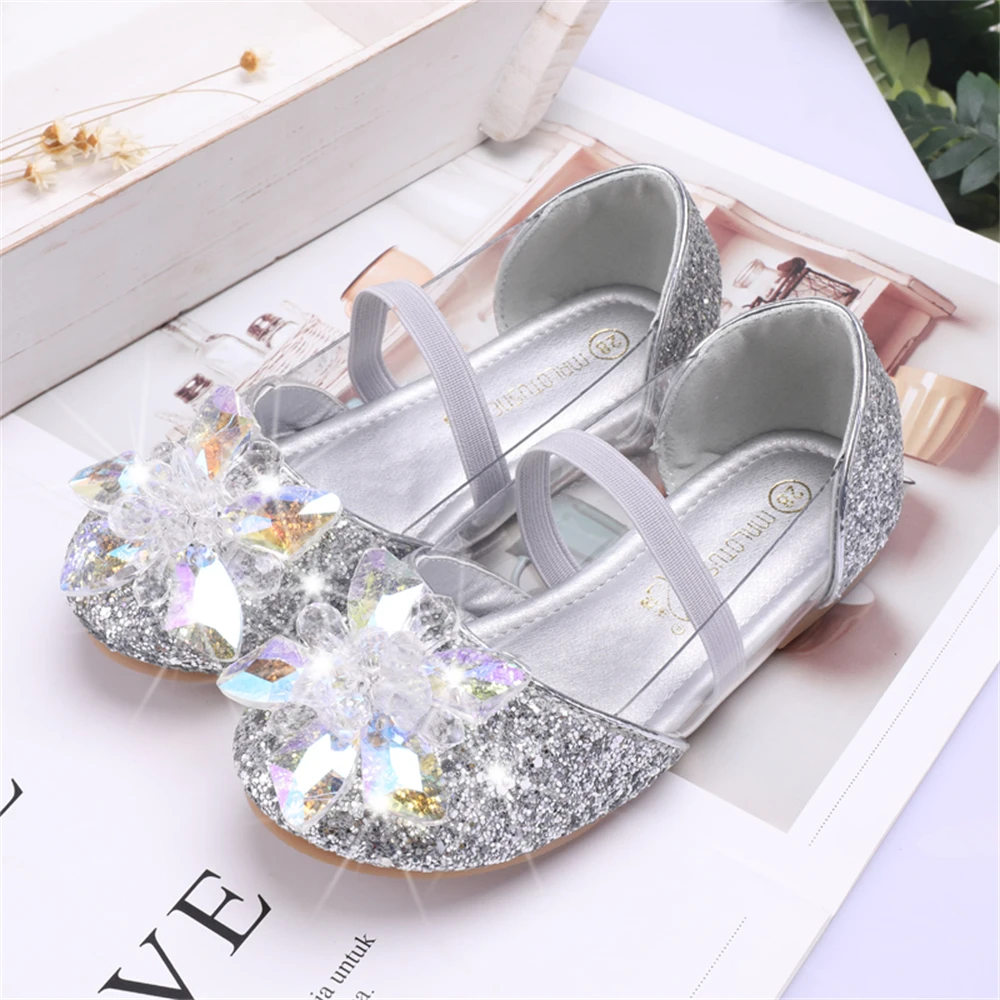 Girl's Leatherette Sparkling Glitter Flat Heel Closed Toe Pumps Flower Girl Shoes With Rhinestone608-180
Girl's Leatherette Sparkling Glitter Flat Heel Closed Toe Pumps Flower Girl Shoes With Rhinestone608-180